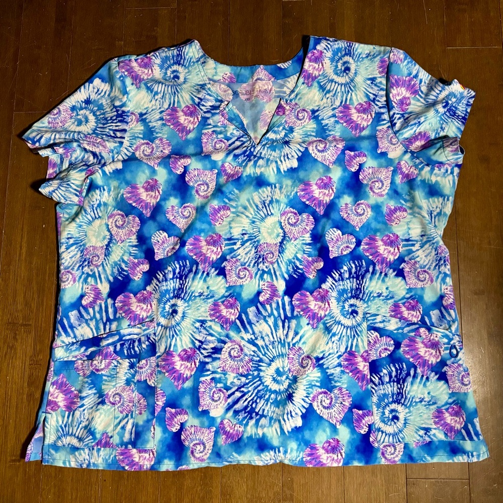 Scrubletics Scrub Top.